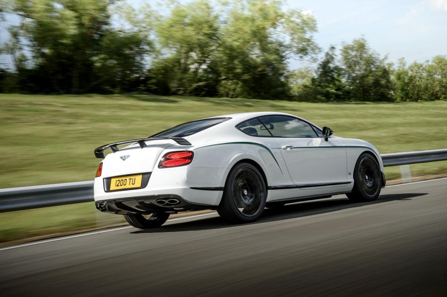  Bentley Continental GT3-R 2015 года  (фото 16 из 23)